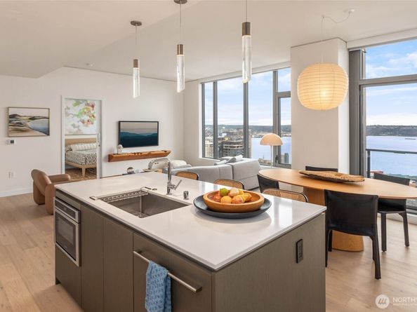 2510 6th Avenue 3605, Seattle WA 98121