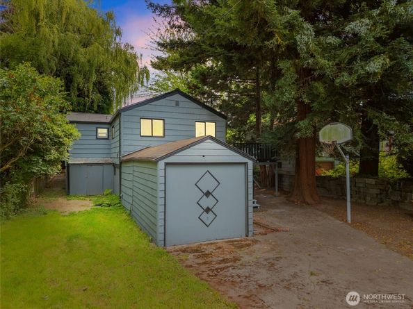 826 S Trenton Street, Seattle WA 98108