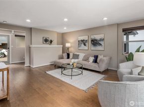 1600 11th Avenue S, Seattle WA 98134