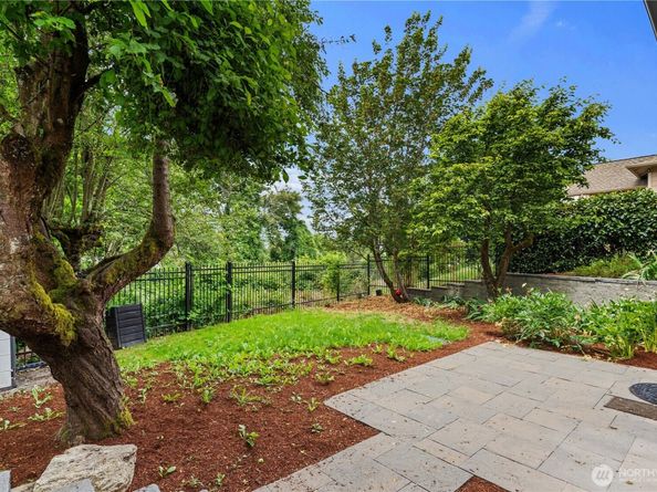 1600 11th Avenue S, Seattle WA 98134