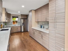 1600 11th Avenue S, Seattle WA 98134
