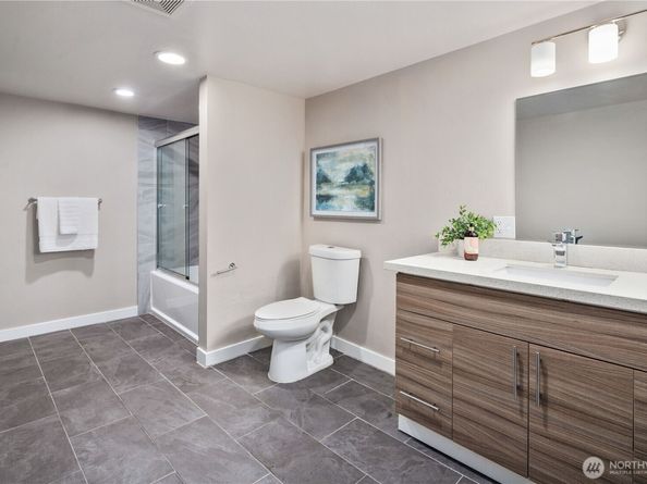 1600 11th Avenue S, Seattle WA 98134