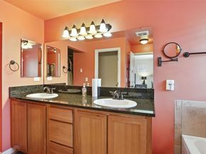 4650 NE 3rd Lane F1, Renton WA 98059