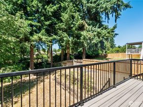 17069 142nd Place NE, Woodinville WA 98072