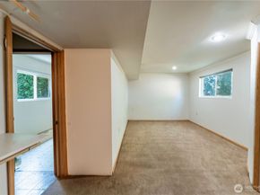 17069 142nd Place NE, Woodinville WA 98072