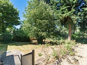 17069 142nd Place NE, Woodinville WA 98072