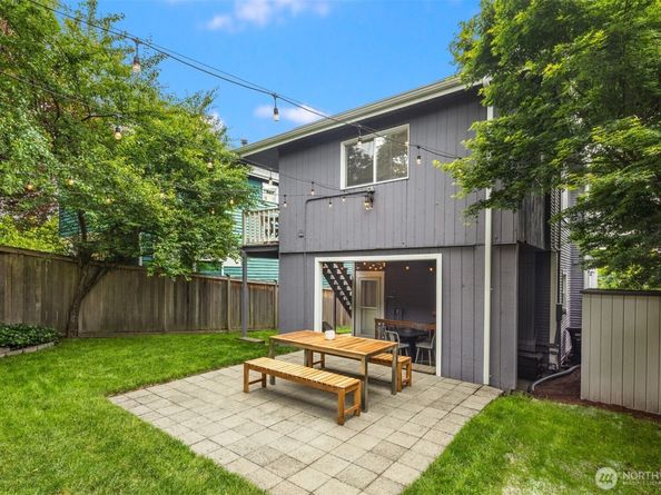 325 23rd Avenue E, Seattle WA 98112