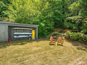 16305 Crescent Drive SW, Vashon WA 98070