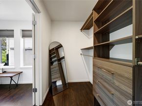 4026 Stone Way N 501, Seattle WA 98103