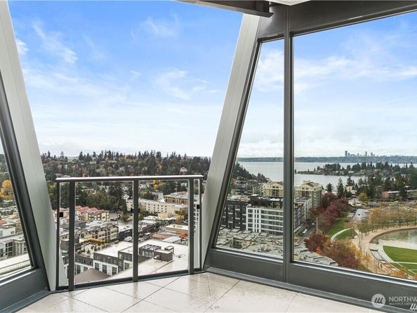 188 Bellevue Way NE 1907, Bellevue WA 98004