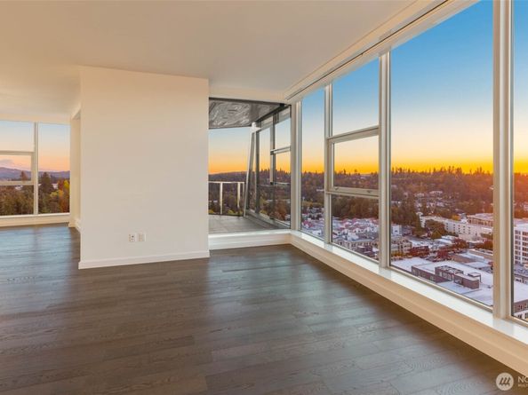 188 Bellevue Way NE 1907, Bellevue WA 98004