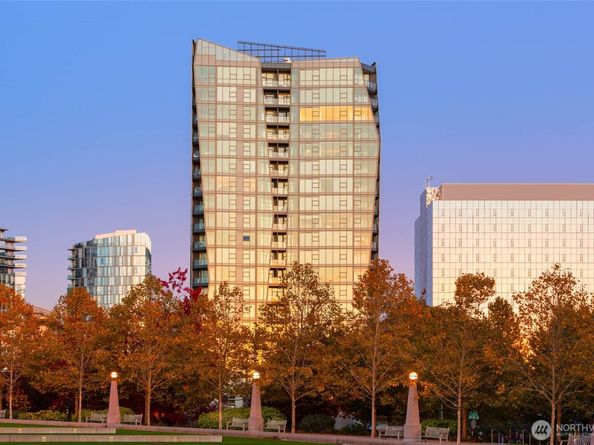 188 Bellevue Way NE 1907, Bellevue WA 98004