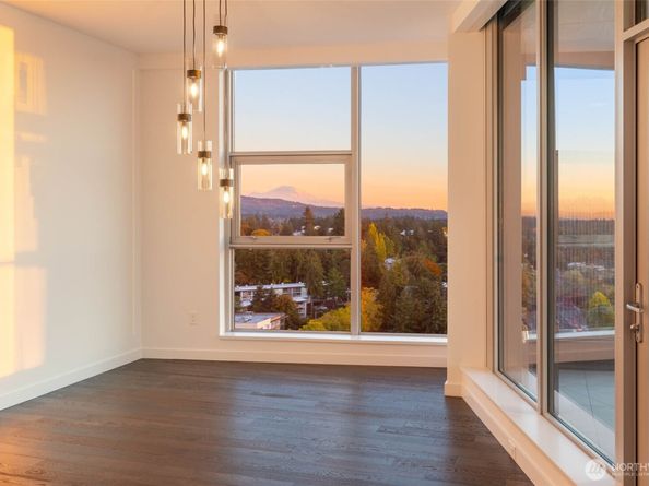 188 Bellevue Way NE 1907, Bellevue WA 98004