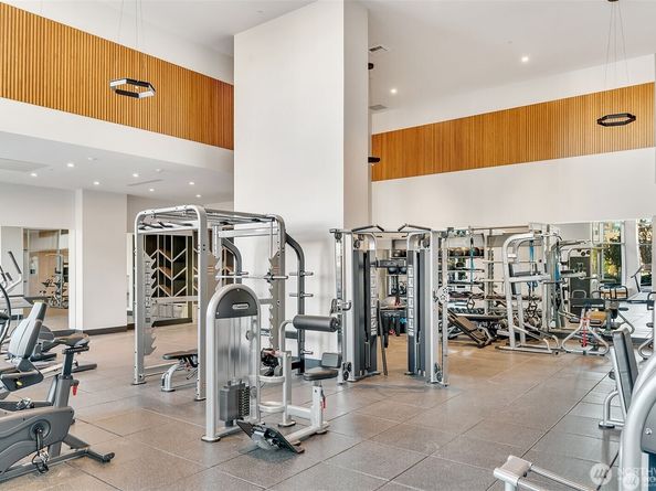 188 Bellevue Way NE 1907, Bellevue WA 98004