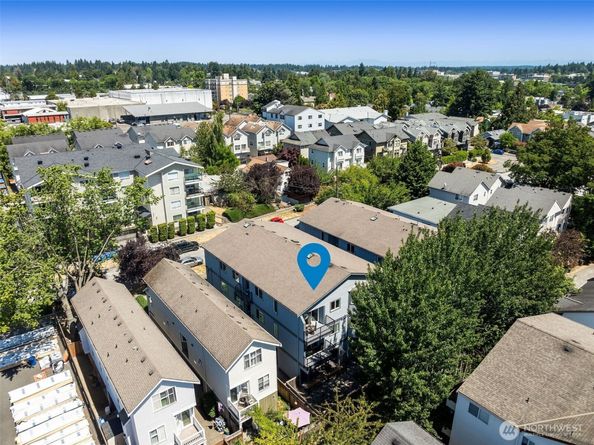 1125 N 93rd Street 6, Seattle WA 98103