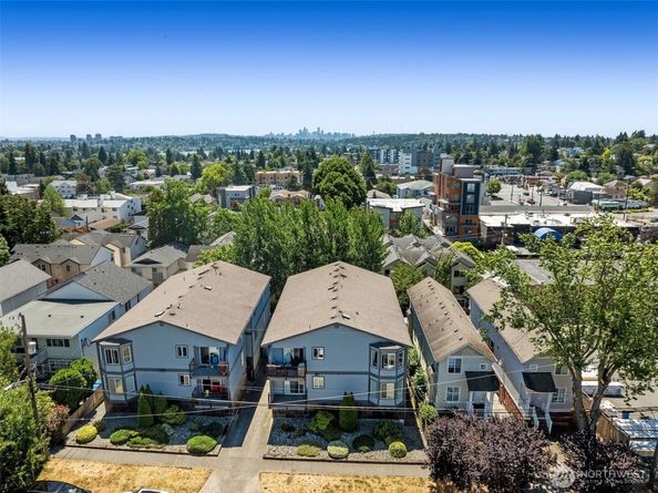 1125 N 93rd Street 6, Seattle WA 98103