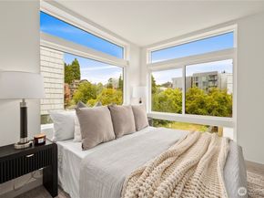 7013 9th Avenue NE, Seattle WA 98115
