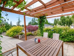 13457 SE Fairwood Boulevard, Renton WA 98058