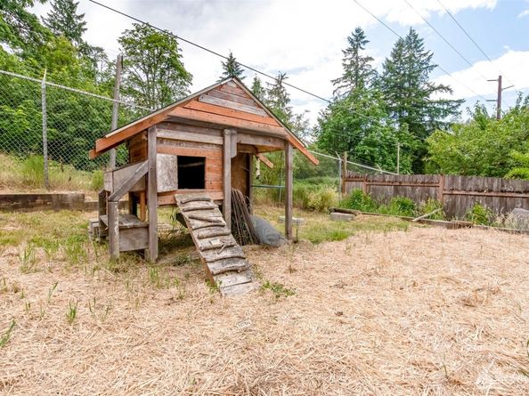 13457 SE Fairwood Boulevard, Renton WA 98058