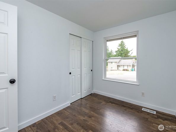 13457 SE Fairwood Boulevard, Renton WA 98058