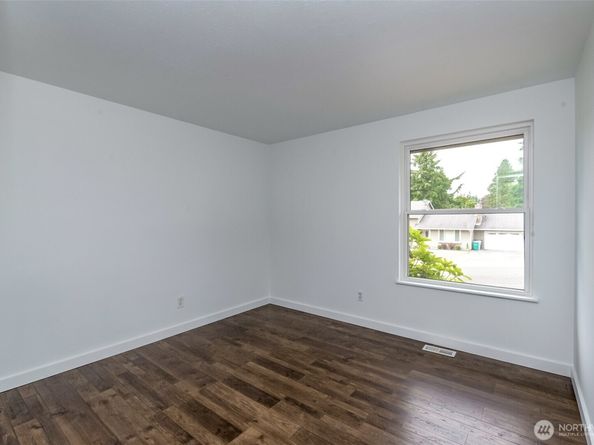 13457 SE Fairwood Boulevard, Renton WA 98058