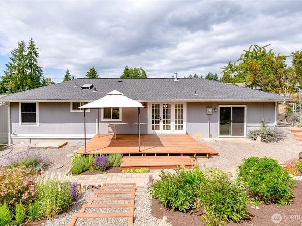13457 SE Fairwood Boulevard, Renton WA 98058