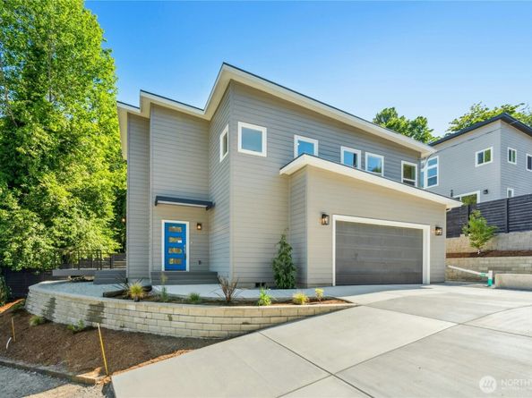 3015 SW Harbor Lane, Seattle WA 98126