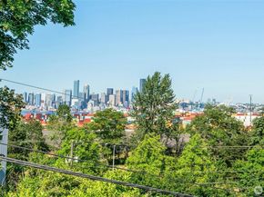 3015 SW Harbor Lane, Seattle WA 98126
