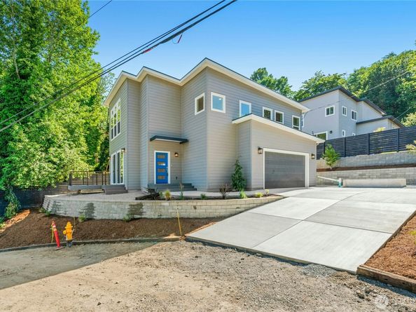 3015 SW Harbor Lane, Seattle WA 98126
