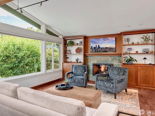 5829 112th Place NE, Kirkland WA 98033