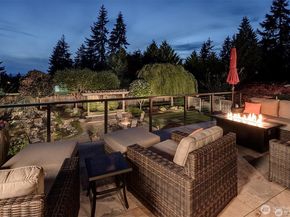5829 112th Place NE, Kirkland WA 98033