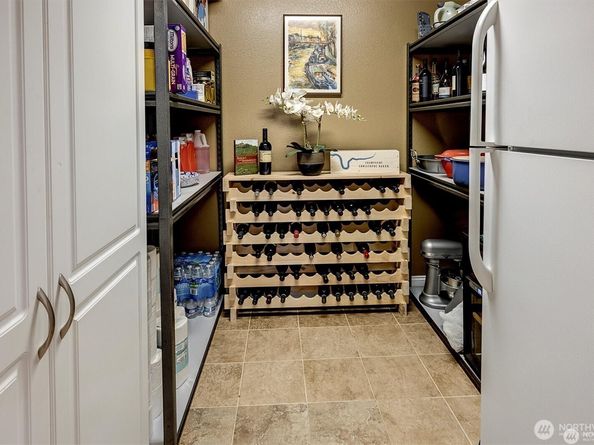 5829 112th Place NE, Kirkland WA 98033