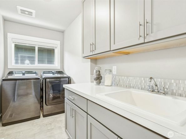 7223 NE 118th Court, Kirkland WA 98034