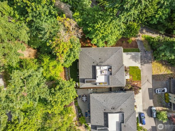 7223 NE 118th Court, Kirkland WA 98034