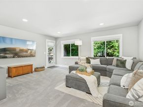 7223 NE 118th Court, Kirkland WA 98034