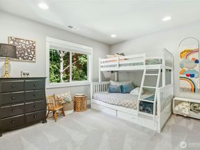 7223 NE 118th Court, Kirkland WA 98034