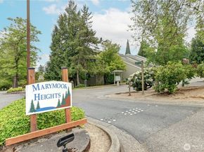 15732 NE 70th Court, Redmond WA 98052