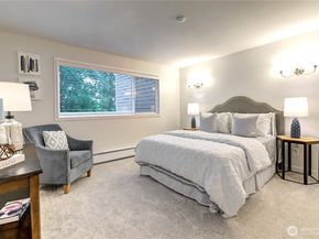 15732 NE 70th Court, Redmond WA 98052
