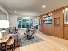 15732 NE 70th Court, Redmond WA 98052