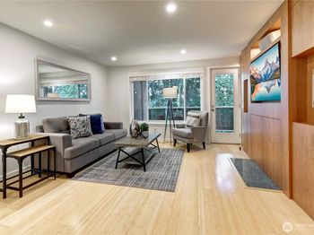 15732 NE 70th Court