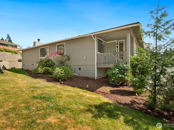 2554 174th Avenue NE, Redmond WA 98052
