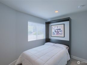 2067 Gilman Drive W, Seattle WA 98119