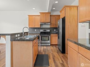 2819 SW 208 Place, Lynnwood WA 98036