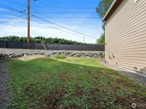 2819 SW 208 Place, Lynnwood WA 98036