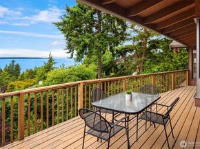 19212 94th Avenue W, Edmonds WA 98020