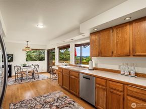 19212 94th Avenue W, Edmonds WA 98020
