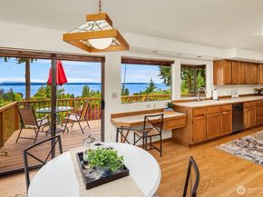 19212 94th Avenue W, Edmonds WA 98020
