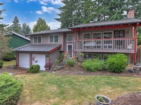 17618 162nd Avenue SE, Renton WA 98058