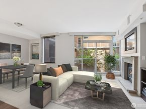 10610 NE 9th Place C4210, Bellevue WA 98004