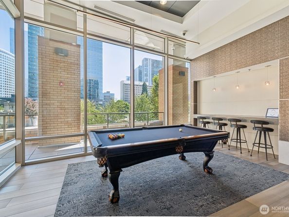 10610 NE 9th Place C4210, Bellevue WA 98004